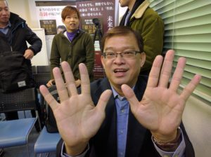 シンガポール大富豪アーロンさんの投資術